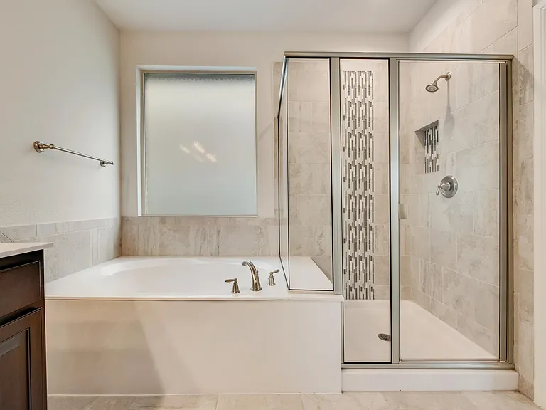 1308 Canary Ln — Photo 14