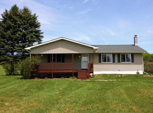 1426 Huffman Lake Rd, Vanderbilt, MI 49795