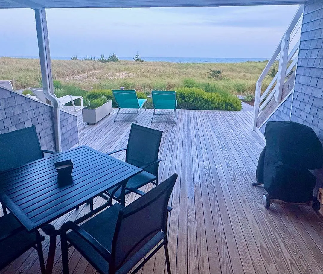 Oceanfront Condo - Patio walk out to Beach — Photo 1