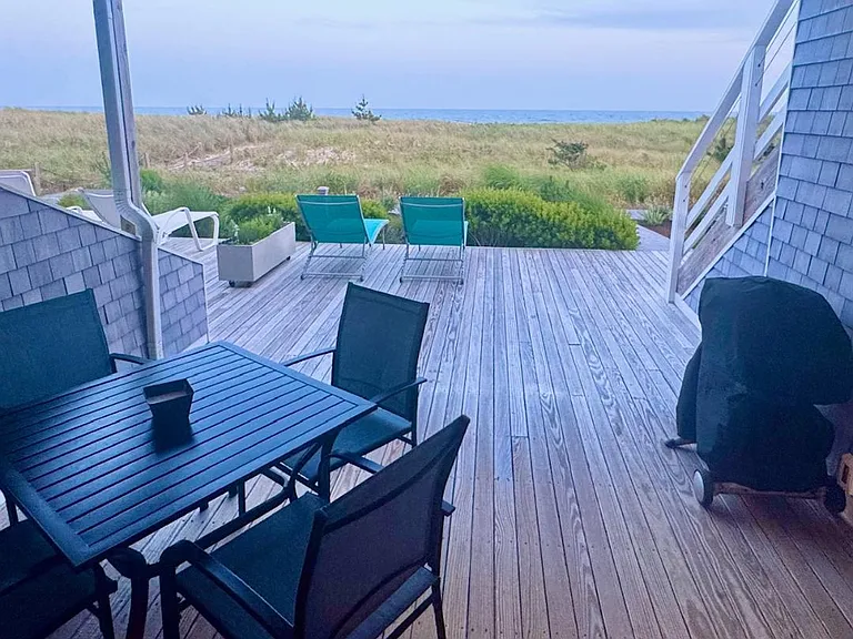 539 Dune Rd #27 — Photo 1