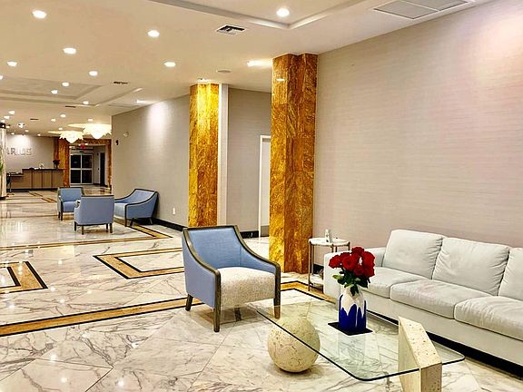 5th image of 2751 S Ocean Dr APT 702