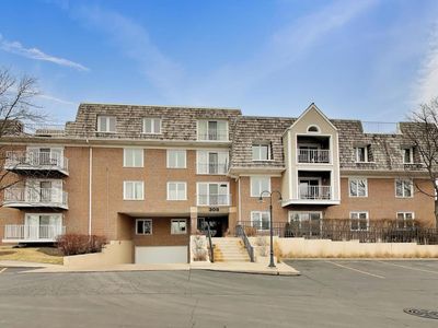 308 Happ Rd APT 201, Northfield, IL, 60093