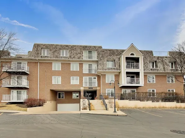308 Happ Rd APT 201, Northfield, IL 60093