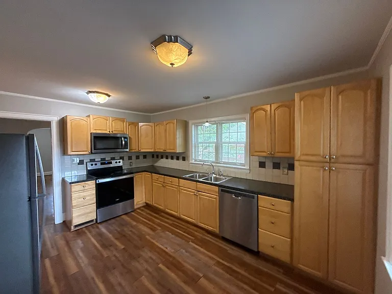 4908 Elder Ave — Photo 7