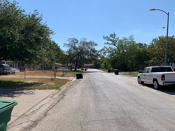 4th image of 5407 Willow Glen Dr