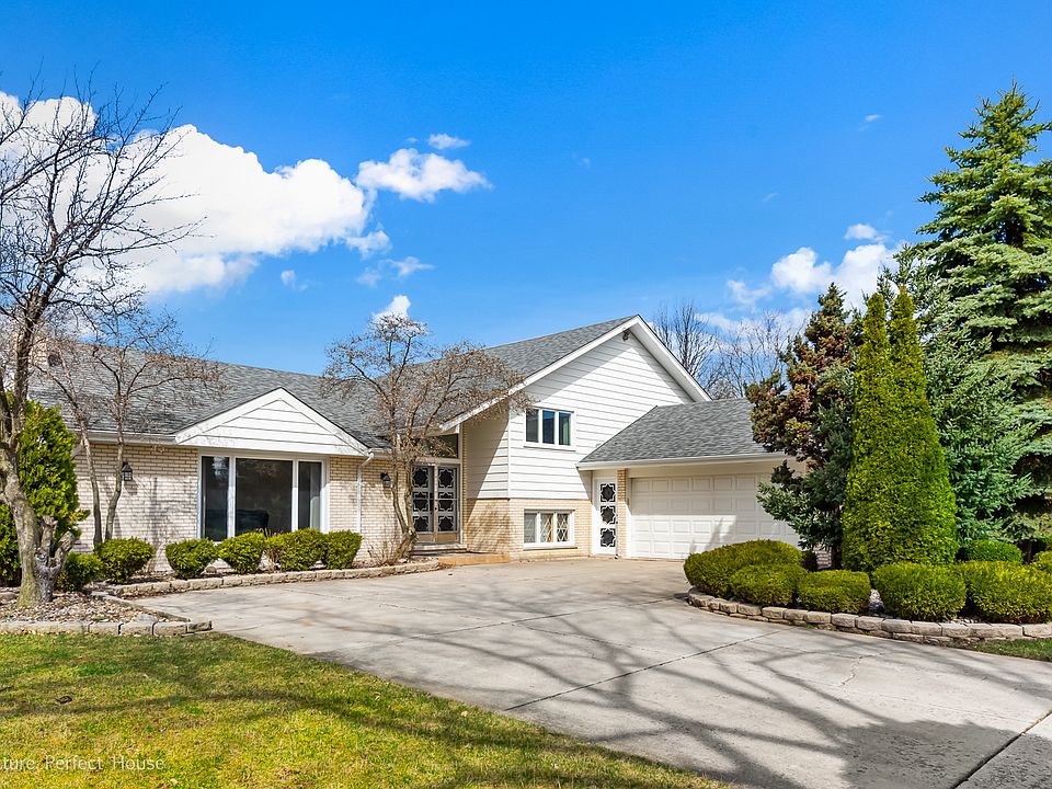1st image of 7326 Bayberry Ln
