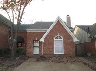 3555 Bishops Gate Dr, Memphis, TN 38115