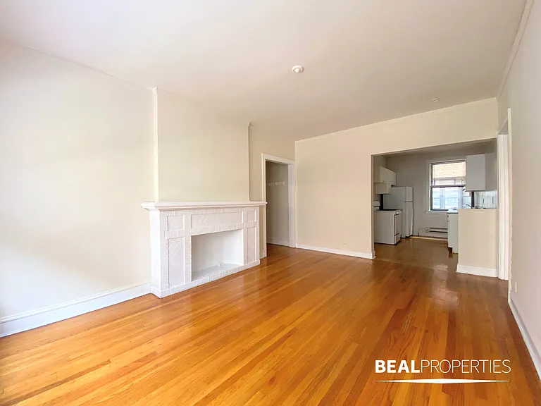 1025 Dempster St — Photo 24