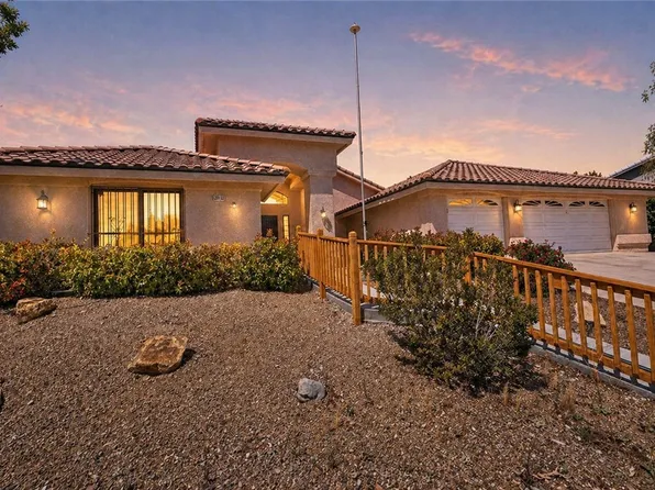 3620 E Burgundy Dr, Pahrump, NV 89048