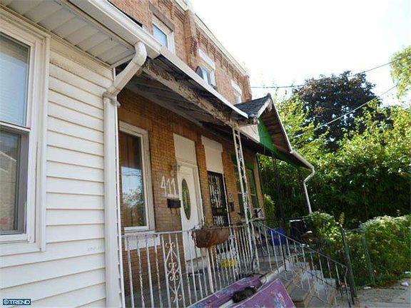 2nd image of 411 N Sickels St