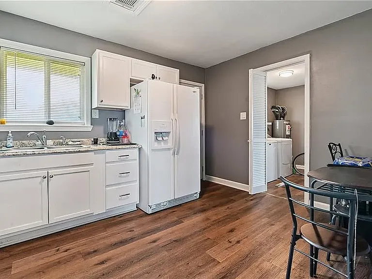 15457 River Rd — Photo 2