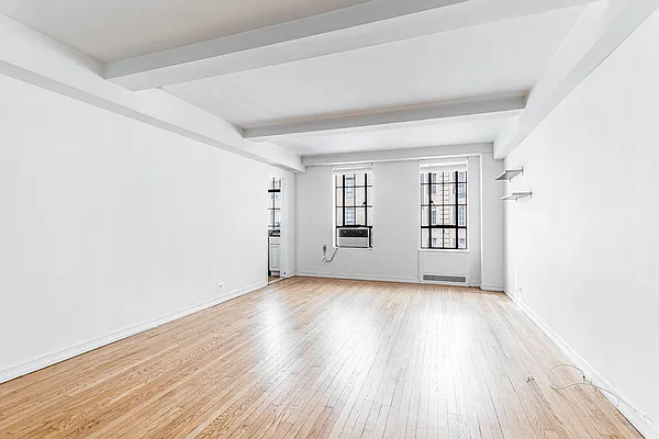 Rented by Cooper & Cooper Real Estate | media 12