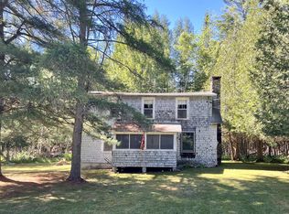 8 Chellis Rd, Long Lake, NY 12847