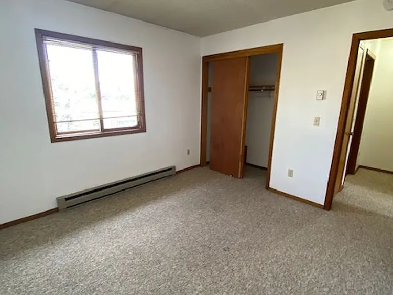 1603 W Koch St — Photo 2