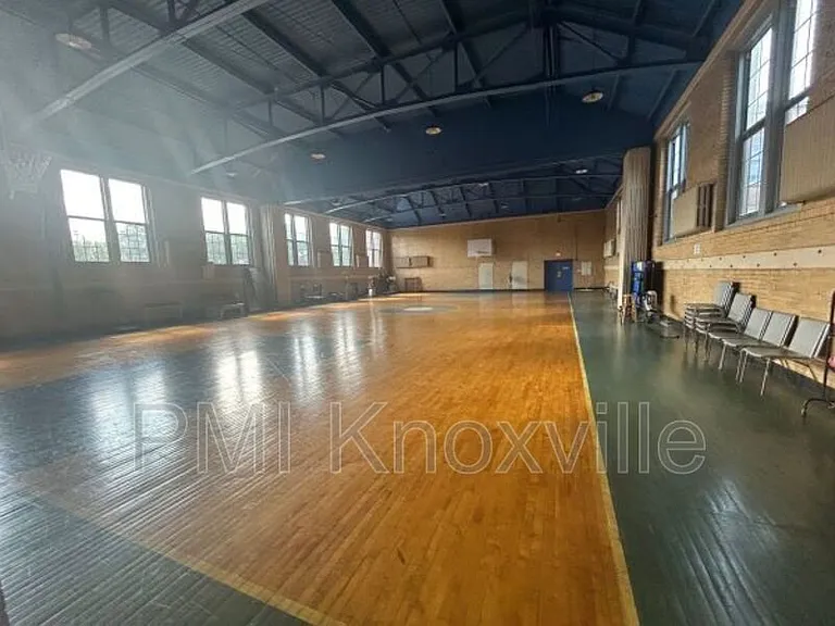 523 N Bertrand St #205 — Photo 19