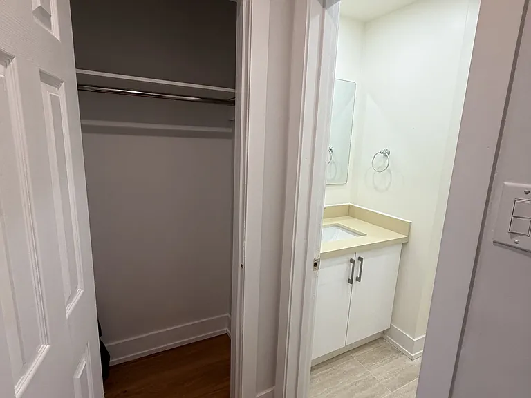 3877 Bathurst St #1 — Photo 6