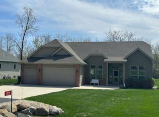 11725 N Heritage Rdg, Edgerton, WI 53534
