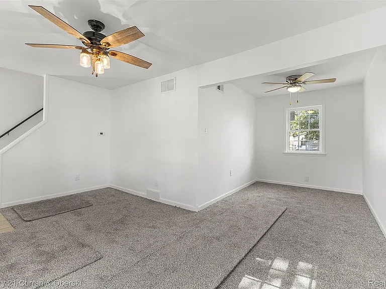 13367 Fordline St — Photo 11
