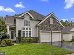 1 Coneflower Ln, Princeton Junction, NJ 08550