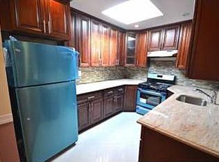 928 E 224th St #2B, Bronx, NY 10466