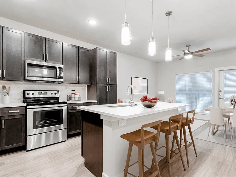 East Vue Ranch Apartments — Photo 50