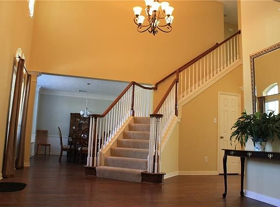 5th image of 1521 Highland Lakes Dr