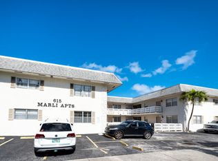 615 NE 10th St APT 205, Hallandale Beach, FL 33009