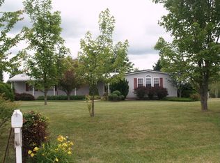 1493 Summitt Rd, Vinton, OH 45686