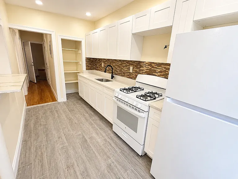 1478 Flatbush Ave #2 — Photo 3