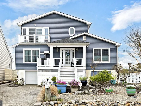 260 Teakwood Dr, Bayville, NJ 08721