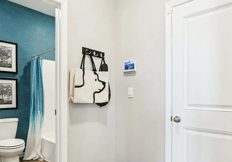 1577 Albatross St — Photo 18