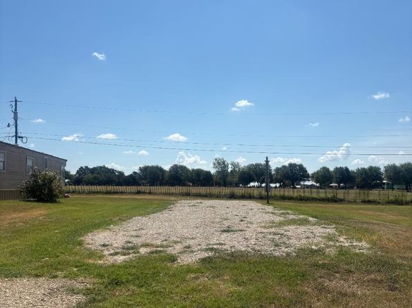 312 Private Road 1610