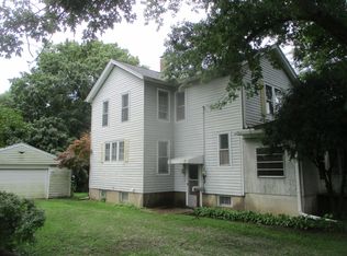 151 Jones St, Ottawa, IL 61350