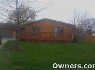 208 Sarahs Cir, Rockland, WI 54653