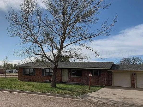 519 S Fulton St, Stratford, TX 79084