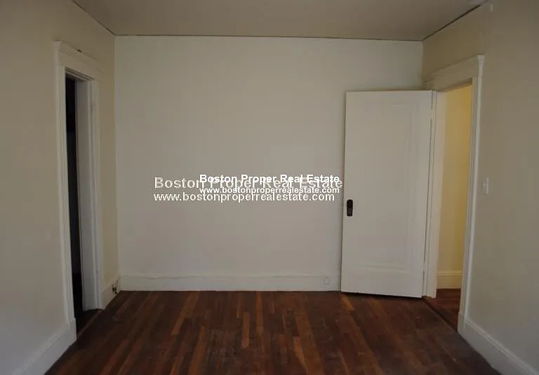 1111 Boylston St #27 — Photo 5