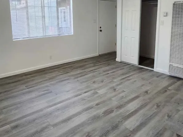 5751 1/2 Lexington Ave, Los Angeles, CA