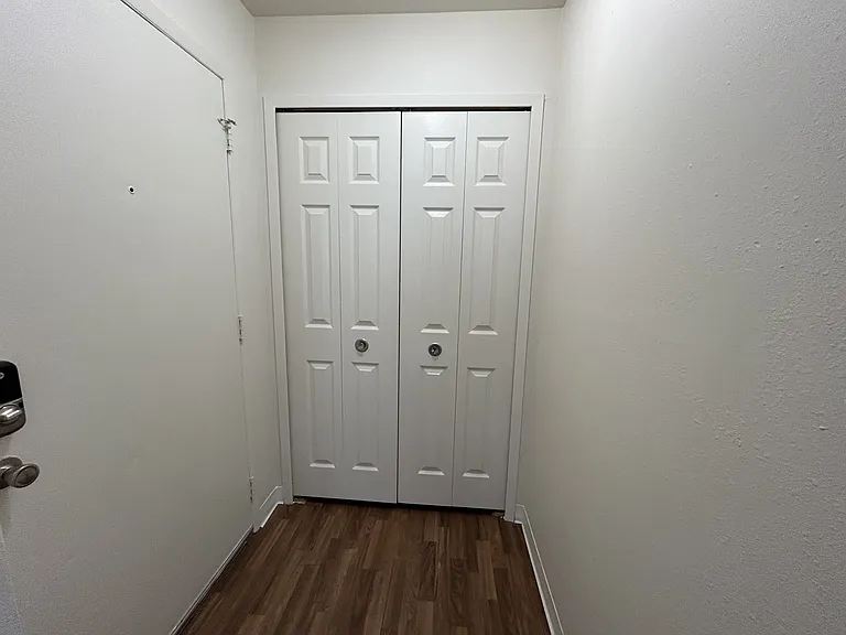 Perry Place Apartments — Photo 46