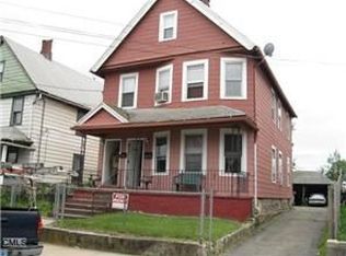 220-222 Smith St, Bridgeport, CT 06607