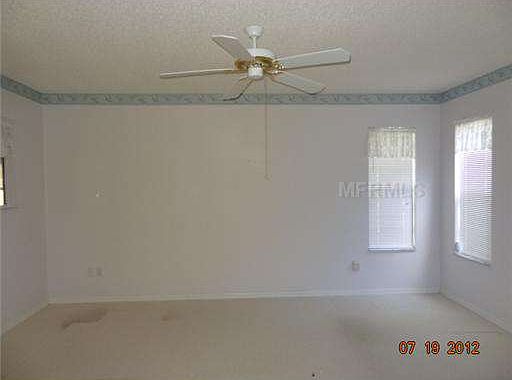 4th image of 38 Westwood Dr