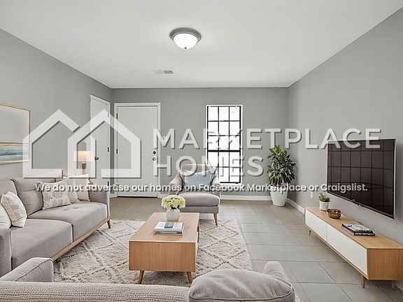 4th image of 5826 Laurie Dr