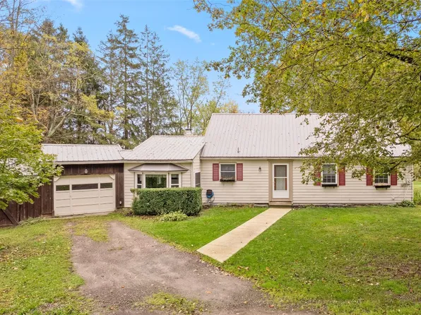 30 Terrace Hill Dr, Greene, NY 13778