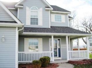 8299 Goldfinch Dr, Freeland, MI 48623