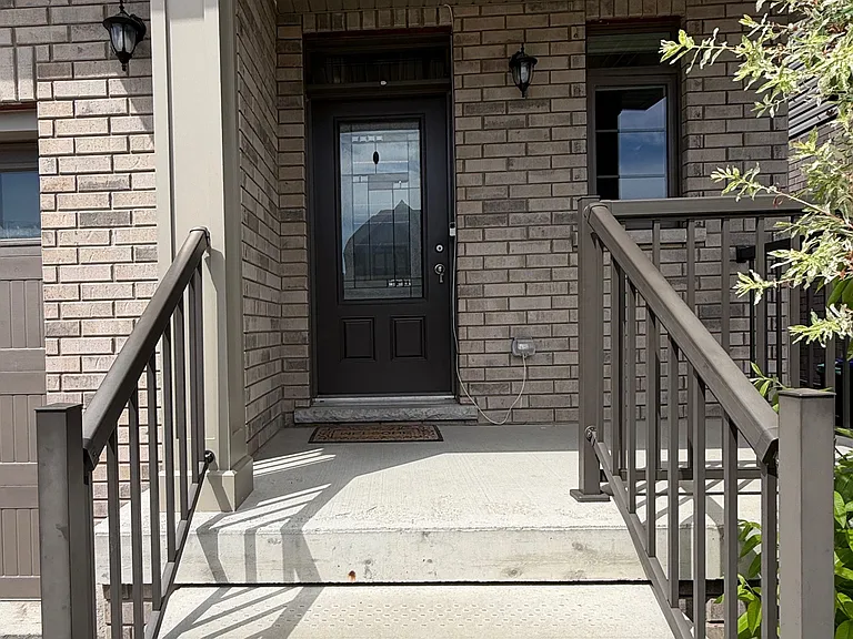 72 McLean Ave — Photo 34