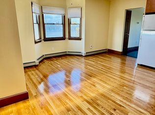 366 Bunker Hill St #3, Charlestown, MA 02129