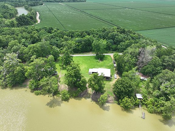 2nd image of 3343 Bayou Louie Rock Rd