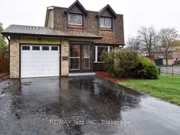 724 Galahad Dr, Oshawa, ON L1K 1M2