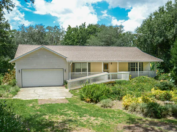 4475 Bouganvilla Dr, Mims, FL 32754