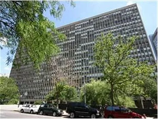 Rented by Douglas Elliman | media 8