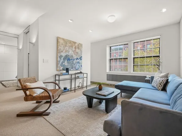 280 Beacon St #42, Boston, MA 02116